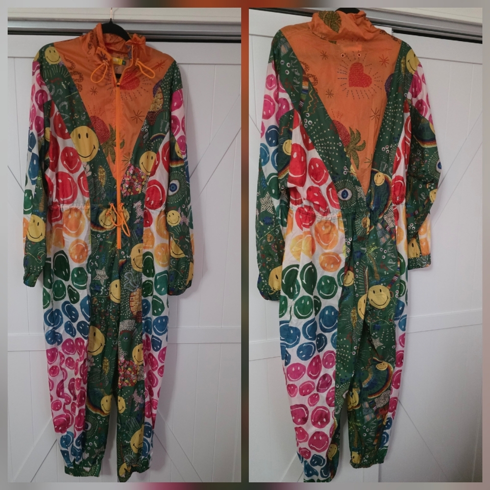 Farm Rio Smiley Windbreaker Jumpsuit - Picture 5 of 5